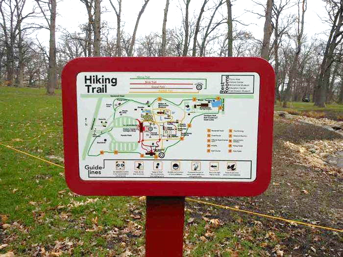 hiking trail sign